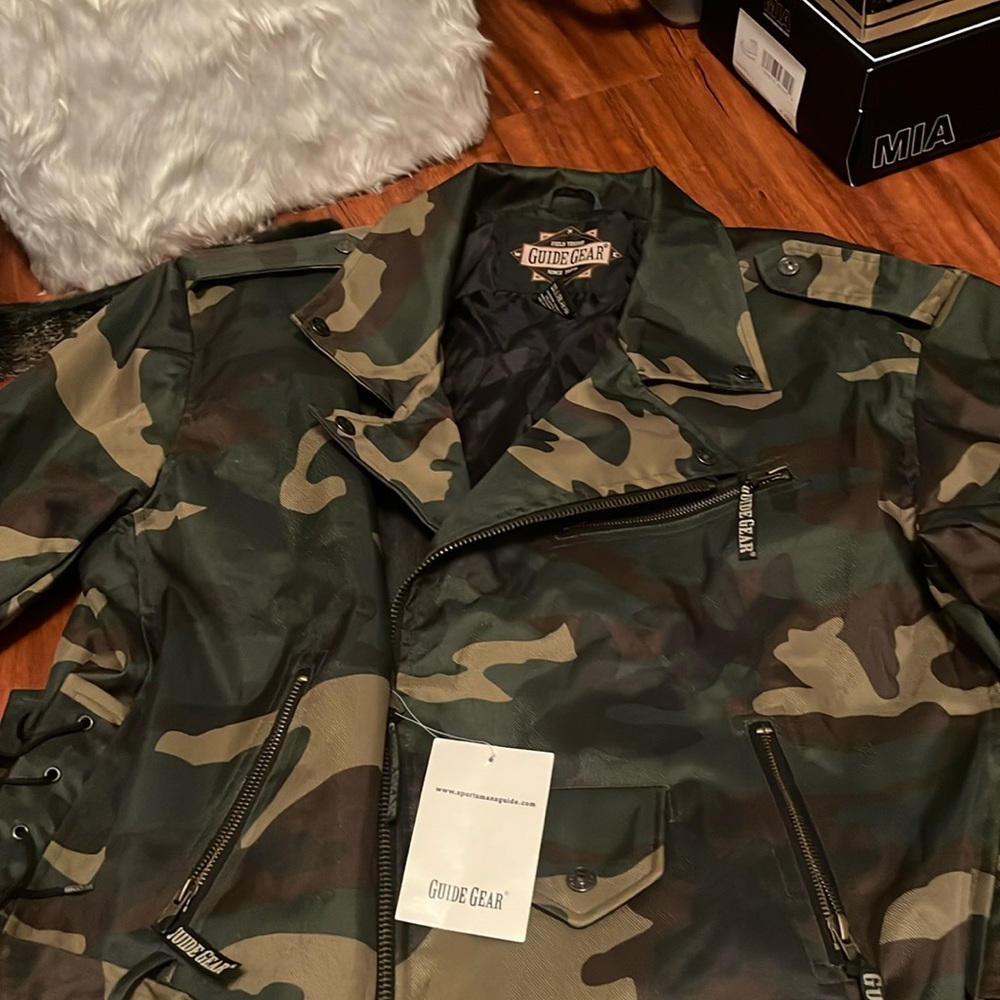 Guide gear camp biker jacket vintage